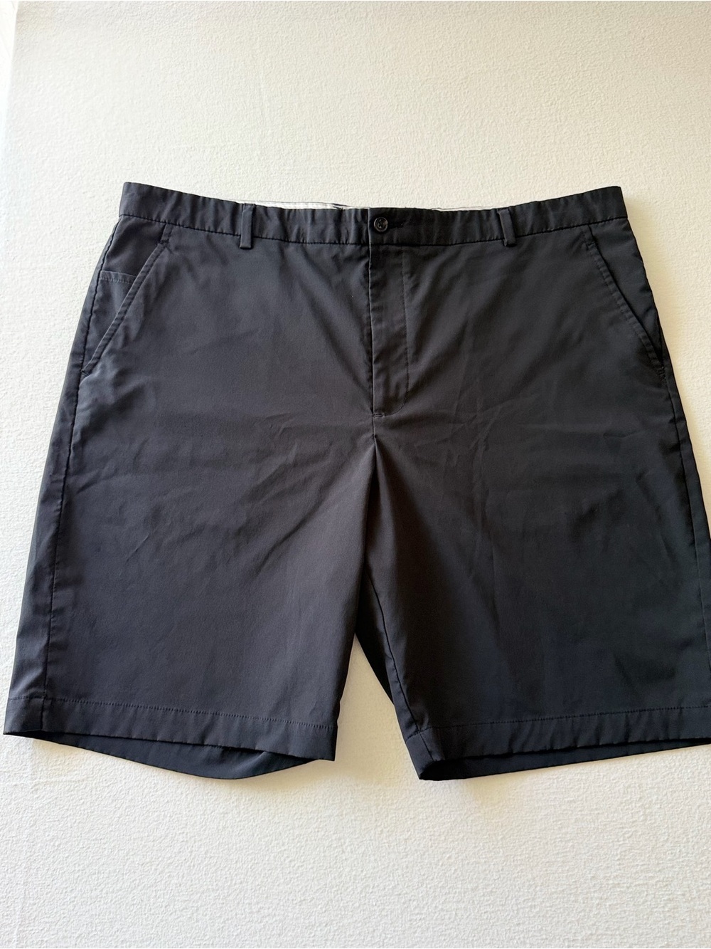 Greg Norman Collection Black Men’s Flat-Front Golf Shorts